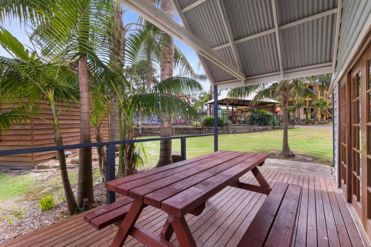Wairo Beach Holiday Park Tabourie Lake ภายนอก รูปภาพ